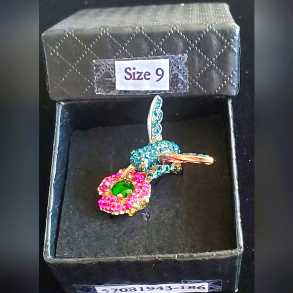 New Silvertone  HUMMINGBIRD & FLOWER RING